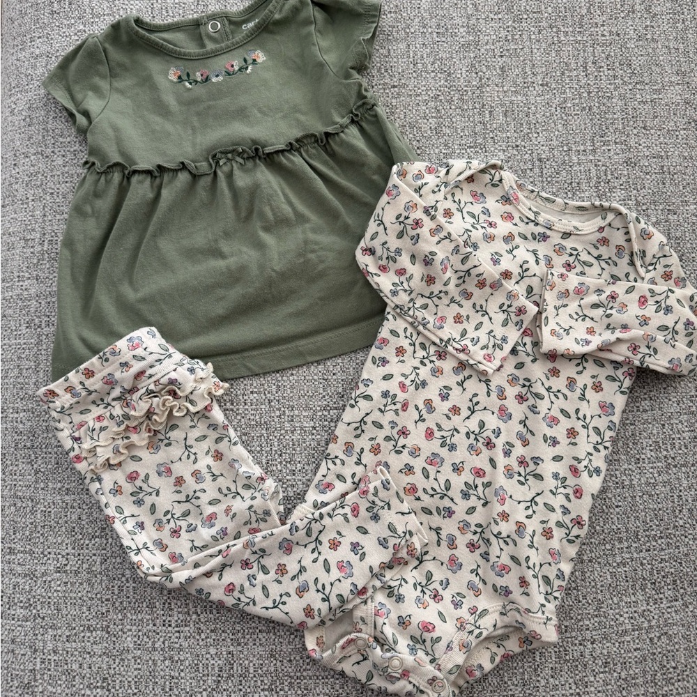 Carter’s Child of Mine Three Piece Floral Set 6-9 months